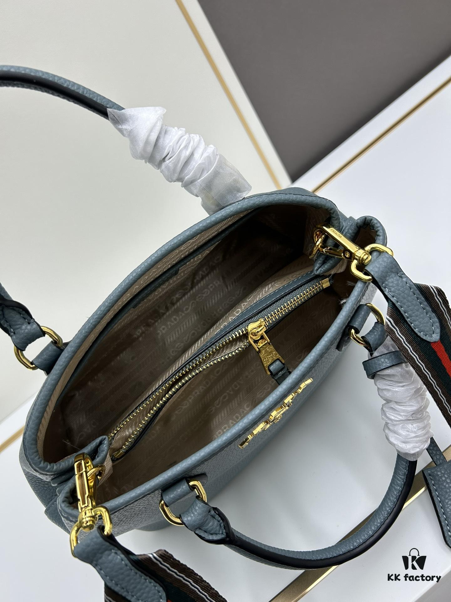6930bd506e68136f4d9aebcd PRADA Classic Retro Handbag - Large Size, High-Quality Full-Grain Coarse Crispy Calfskin, Removable and Adjustable Strap, Multi-Way Carry (Handheld/Shoulder/Crossbody)