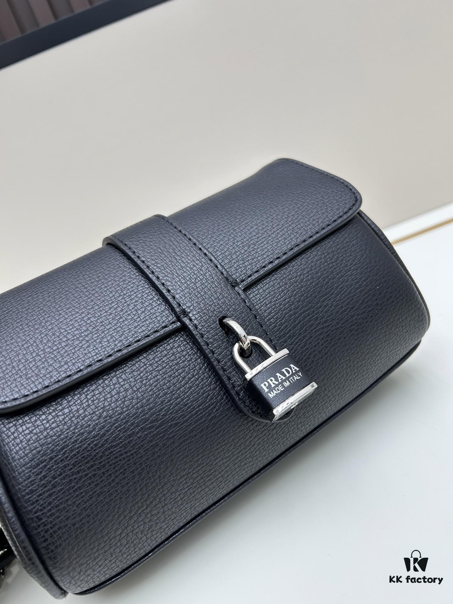 6930bd966e68136f4d9aec3d Exclusive Launch - High-Quality Prada-Style Lock Bag ✨ Pillow Top Handle Bag, Genuine Palm Grain Leather, Smooth Oiled Edges, Premium Craftsmanship, Thick and Soft Leather