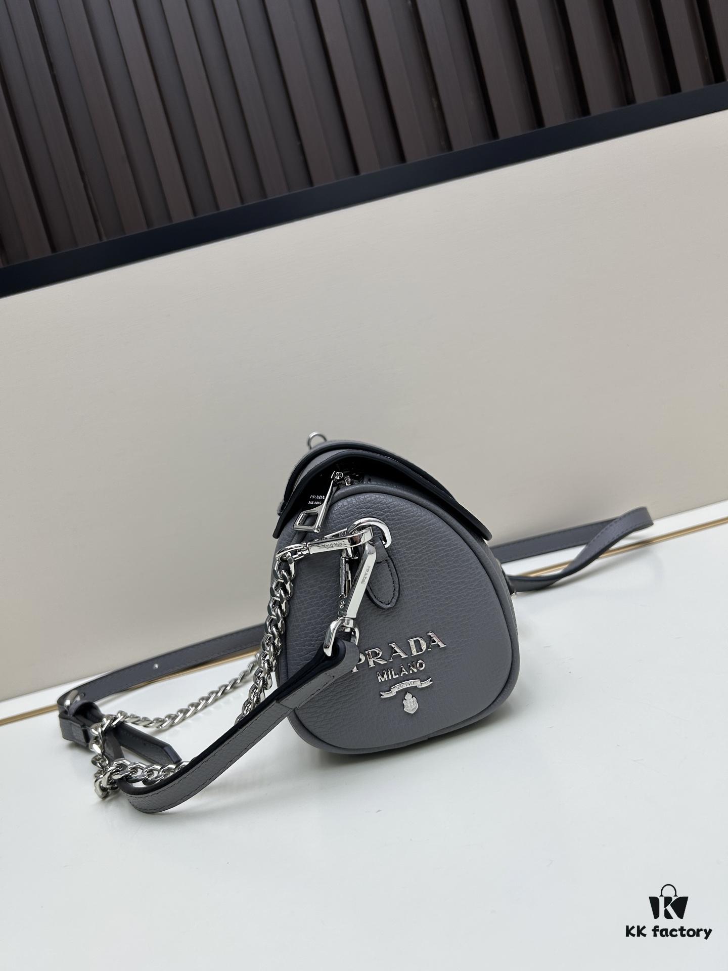 6930bda36e68136f4d9aec54 Exclusive Launch - High-Quality Prada-style Lock Bag, Palm Grain Leather, Soft and Thick Texture, Adjustable Chain & Shoulder Strap