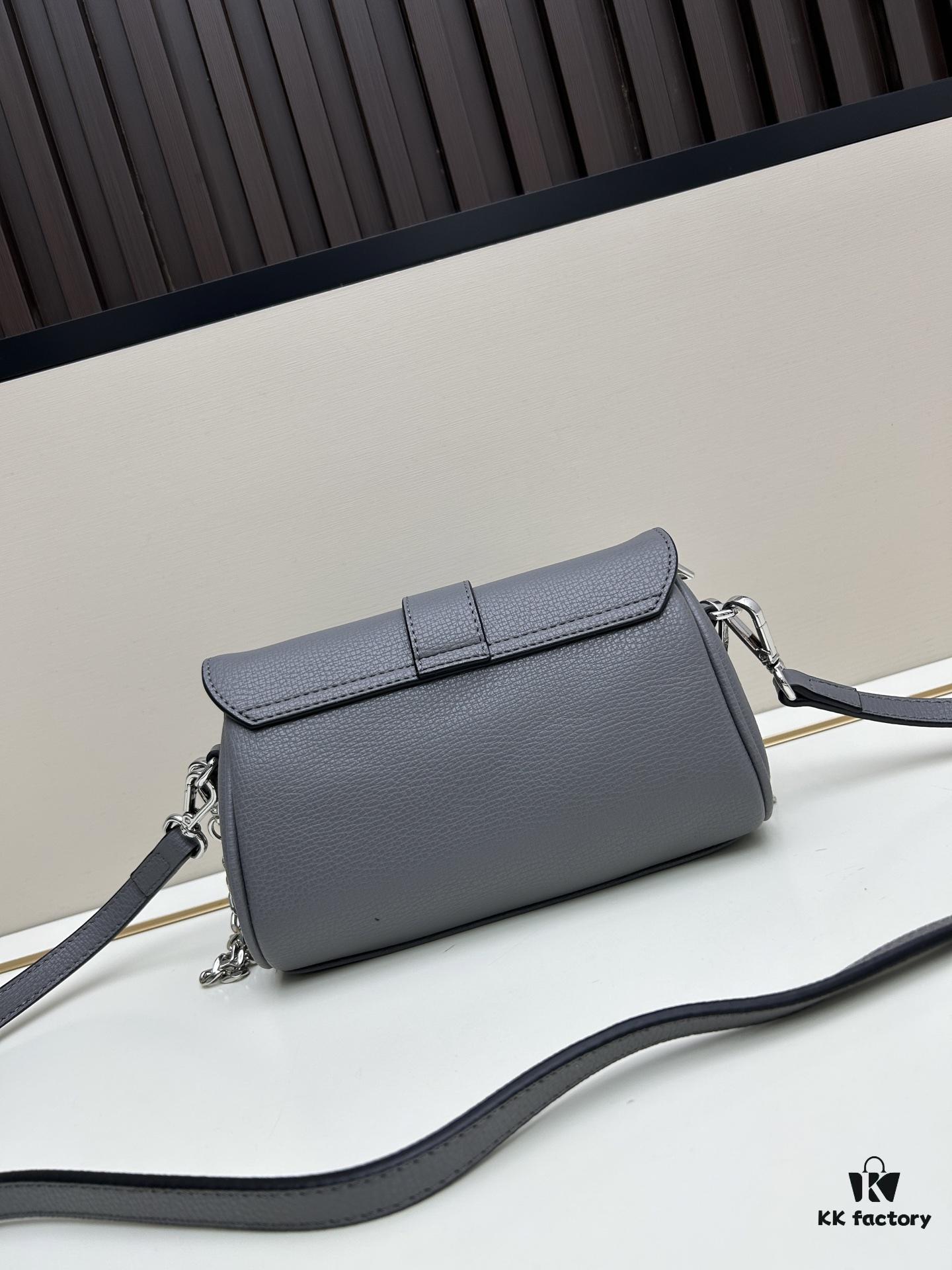 6930bda56e68136f4d9aec57 Exclusive Launch - High-Quality Prada-style Lock Bag, Palm Grain Leather, Soft and Thick Texture, Adjustable Chain & Shoulder Strap