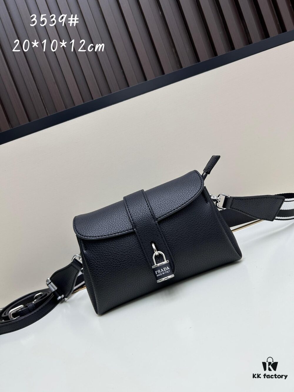 6930bdac6e68136f4d9aec63 Exclusive Launch - High-Quality Prada-Style Flip Top Bag, Bestselling Clutch with Dual Shoulder Straps, Genuine Deer-Grain Calfskin, 2025 Fashion Trend All-Season Women's Bag