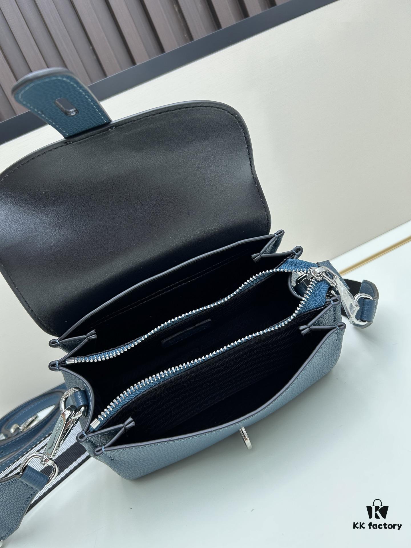 6930bdb96e68136f4d9aec77 Exclusive Launch - High-Quality Prada-Style Flip Top Bag, Bestselling Model with Dual Shoulder Straps, Genuine Deer-Textured Calfskin, 2025 Fashion All-Season Women's Shoulder & Crossbody Bag