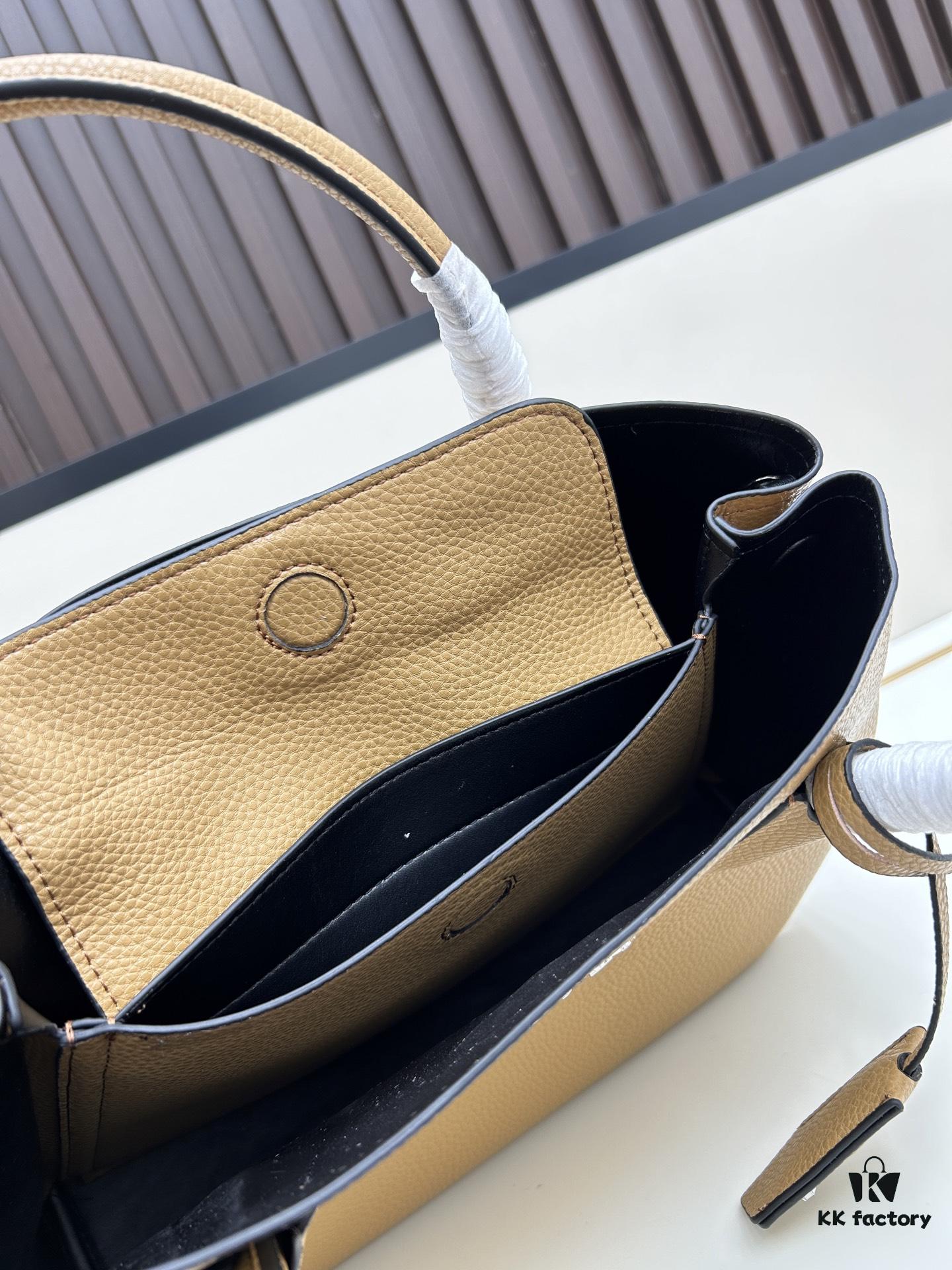 6930bde56e68136f4d9aecb8 Upgraded Large Size 🌹 PRADA PRADA Counter New Arrival (Large Version) Fine Crisply Textured Calfskin Leather Now Available