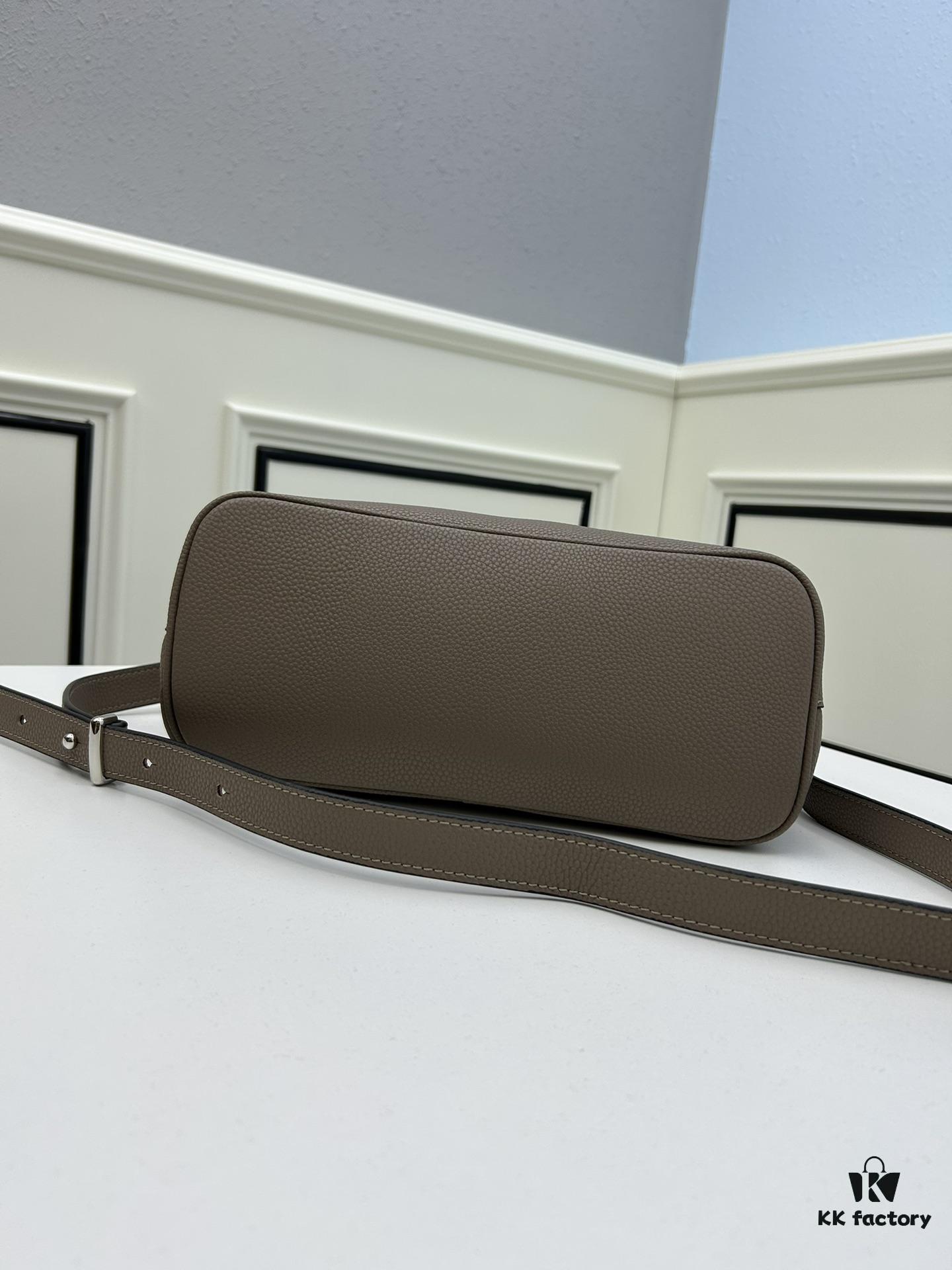 6930bdea6e68136f4d9aecbe Upgraded Large Size 🌹 PRADA PRADA Counter New Arrival (Large Version) Fine Pebbled Texture Now Available