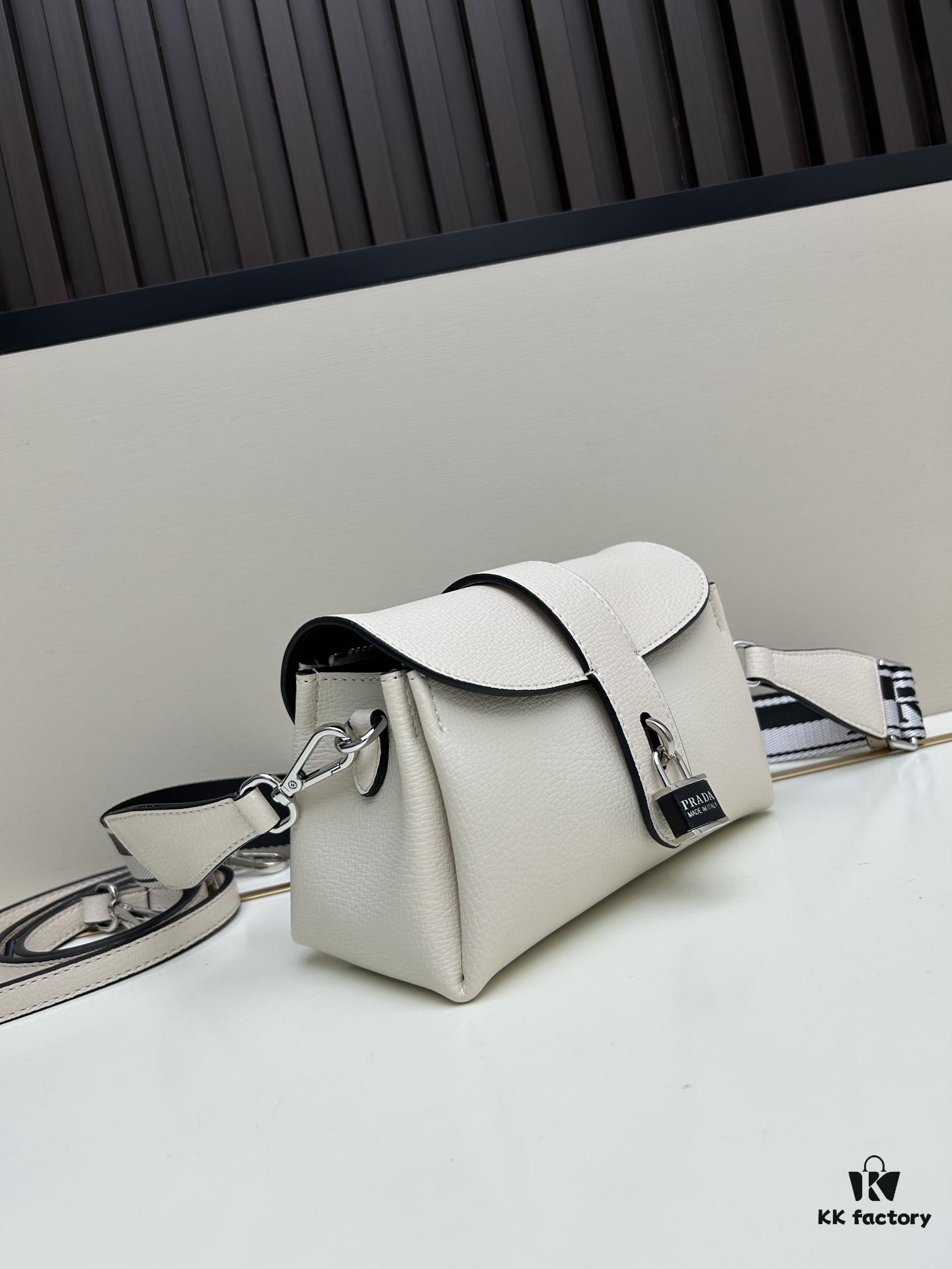 6930bdf56e68136f4d9aeccf Exclusive Launch - High-Quality Prada-Style Flip Top Bag, Bestselling Flap Design with Dual Shoulder Straps, Genuine Deer-Grain Calfskin, 2025 Fashion Trend All-Season Women's Handbag