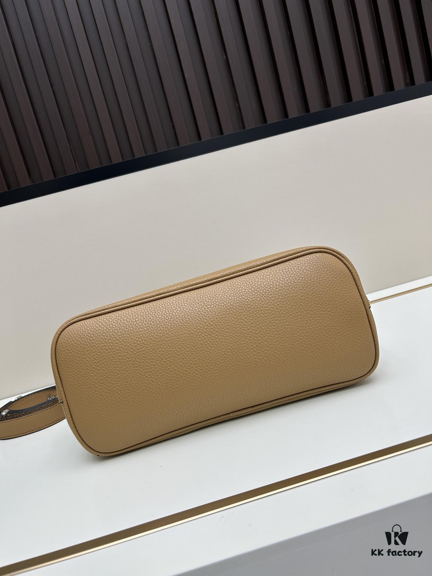 6930bdfa6e68136f4d9aecd8 Upgraded Large Size 🌹 PRADA PRADA Counter New Arrival (Large Version) Fine Crisply Textured Calfskin Leather Now Available