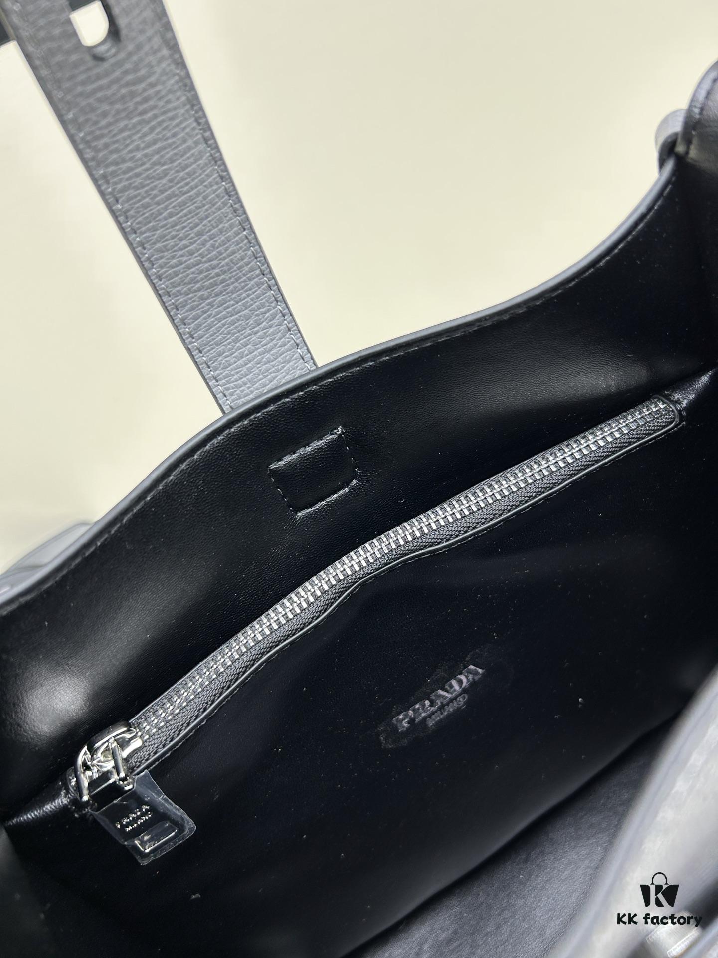 Exclusive Launch - High-Quality Lock Bag [Celebration] Trending Worldwide 2025 Fashion New Arrival Prada Celebrity Style