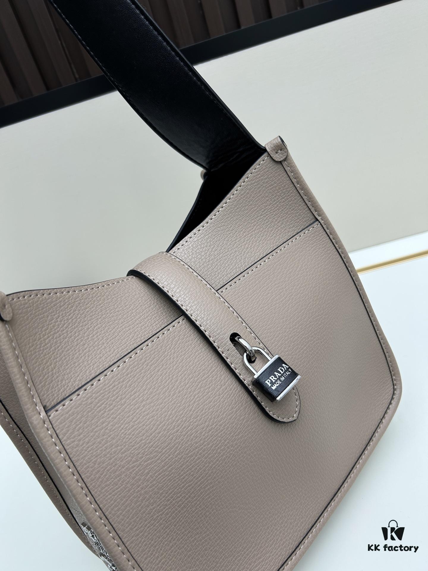 6930be196e68136f4d9aed0a Exclusive Launch - High-Quality Lock Bag 2025 Fashion New Arrival Prada (PRADA) Celebrity Style