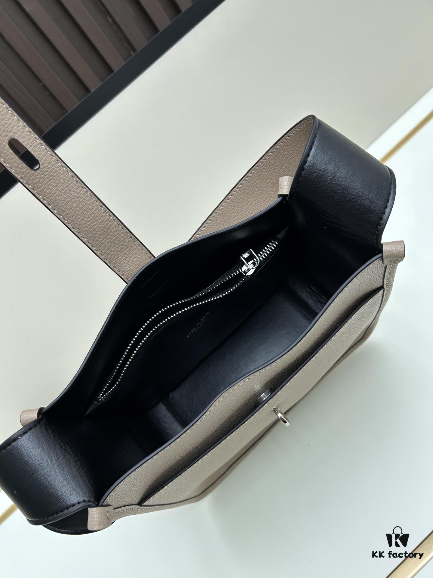 6930be1b6e68136f4d9aed0c Exclusive Launch - High-Quality Lock Bag 2025 Fashion New Arrival Prada (PRADA) Celebrity Style