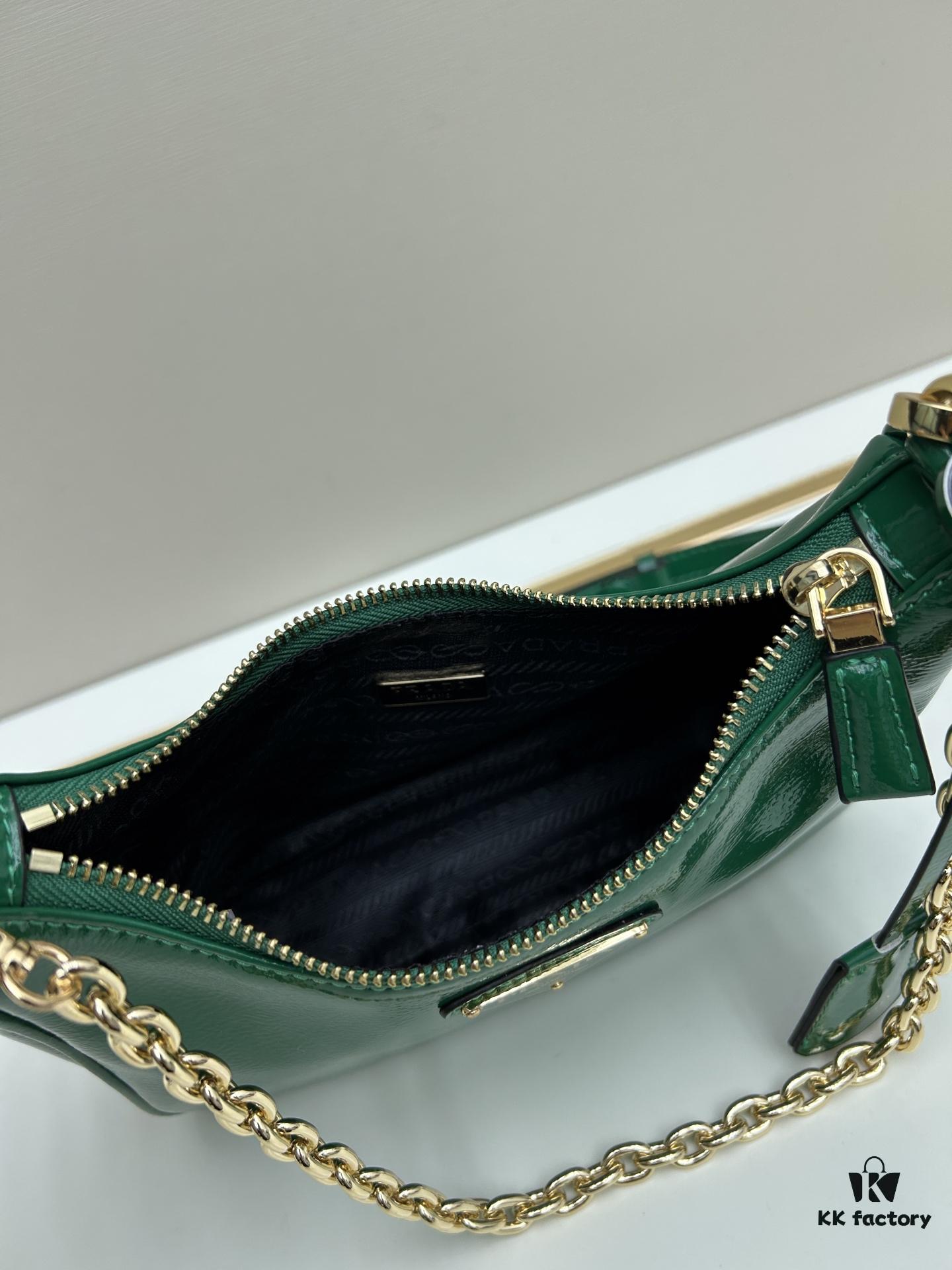 6930be736e68136f4d9aed93 PRADA Re-Edition NaplaK Women's Shoulder or Crossbody Bag in Enamel-Finished Calfskin with Box 🎁