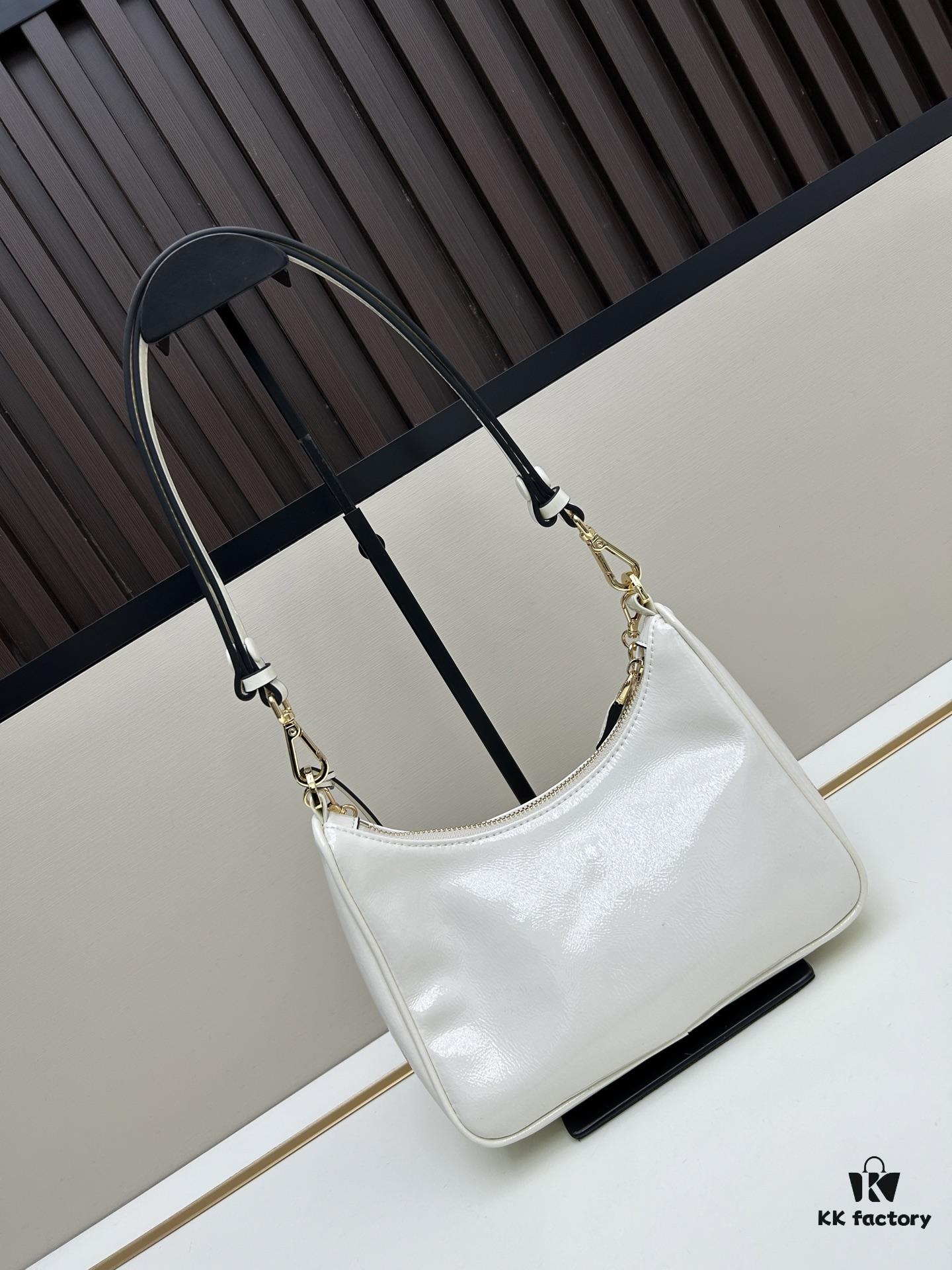 6930be756e68136f4d9aed96 PRADA Re-Edition NaplaK Women's Shoulder or Crossbody Bag in Enamel-Finished Calfskin with Box 🎁