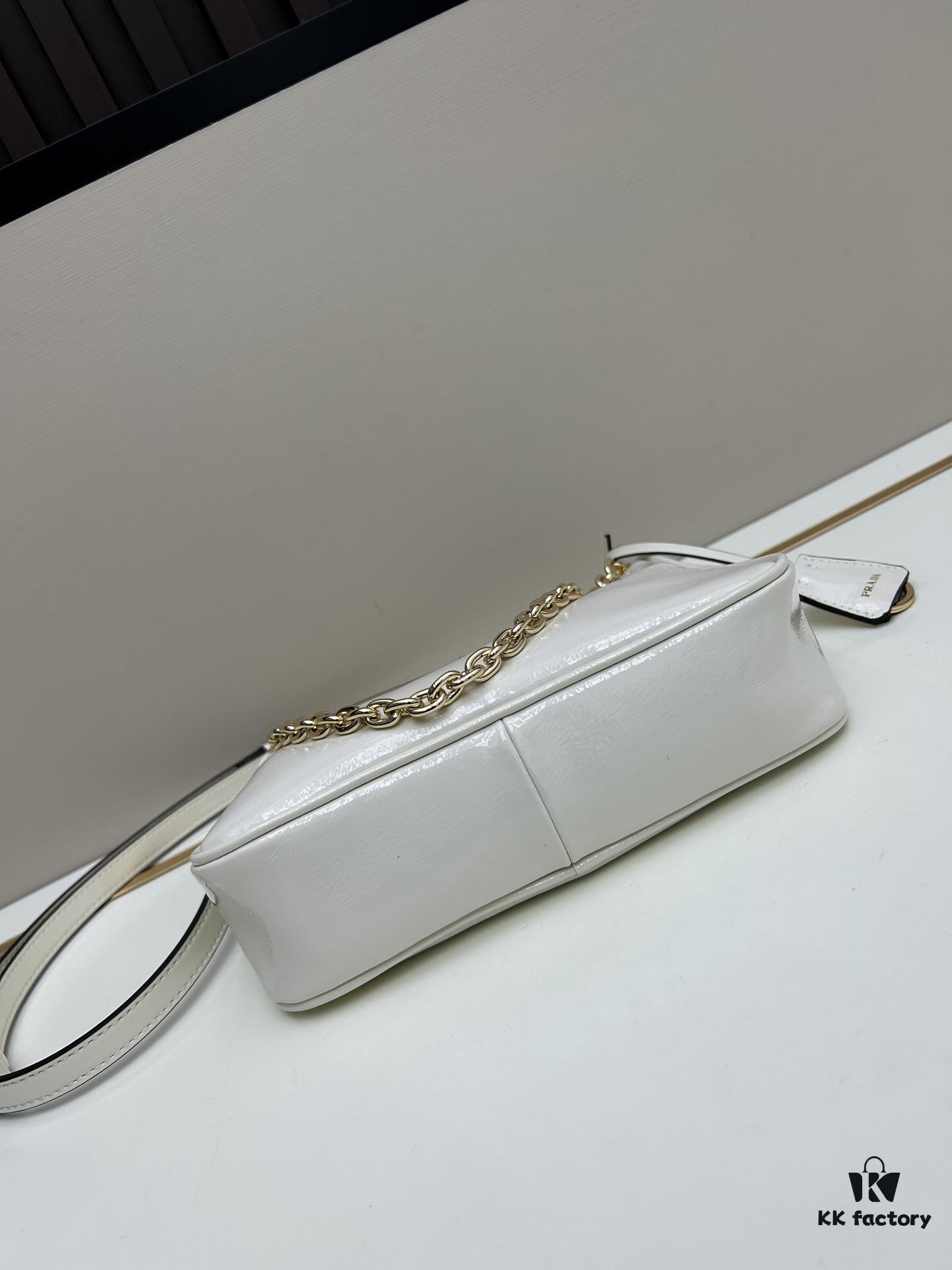 6930be776e68136f4d9aed99 PRADA Re-Edition NaplaK Women's Shoulder or Crossbody Bag in Enamel-Finished Calfskin with Box 🎁