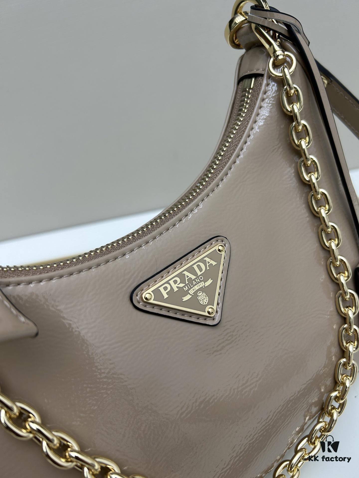 6930be796e68136f4d9aed9f PRADA Re-Edition NaplaK Women's Shoulder or Crossbody Bag in Enamel-Finished Calfskin with Box 🎁