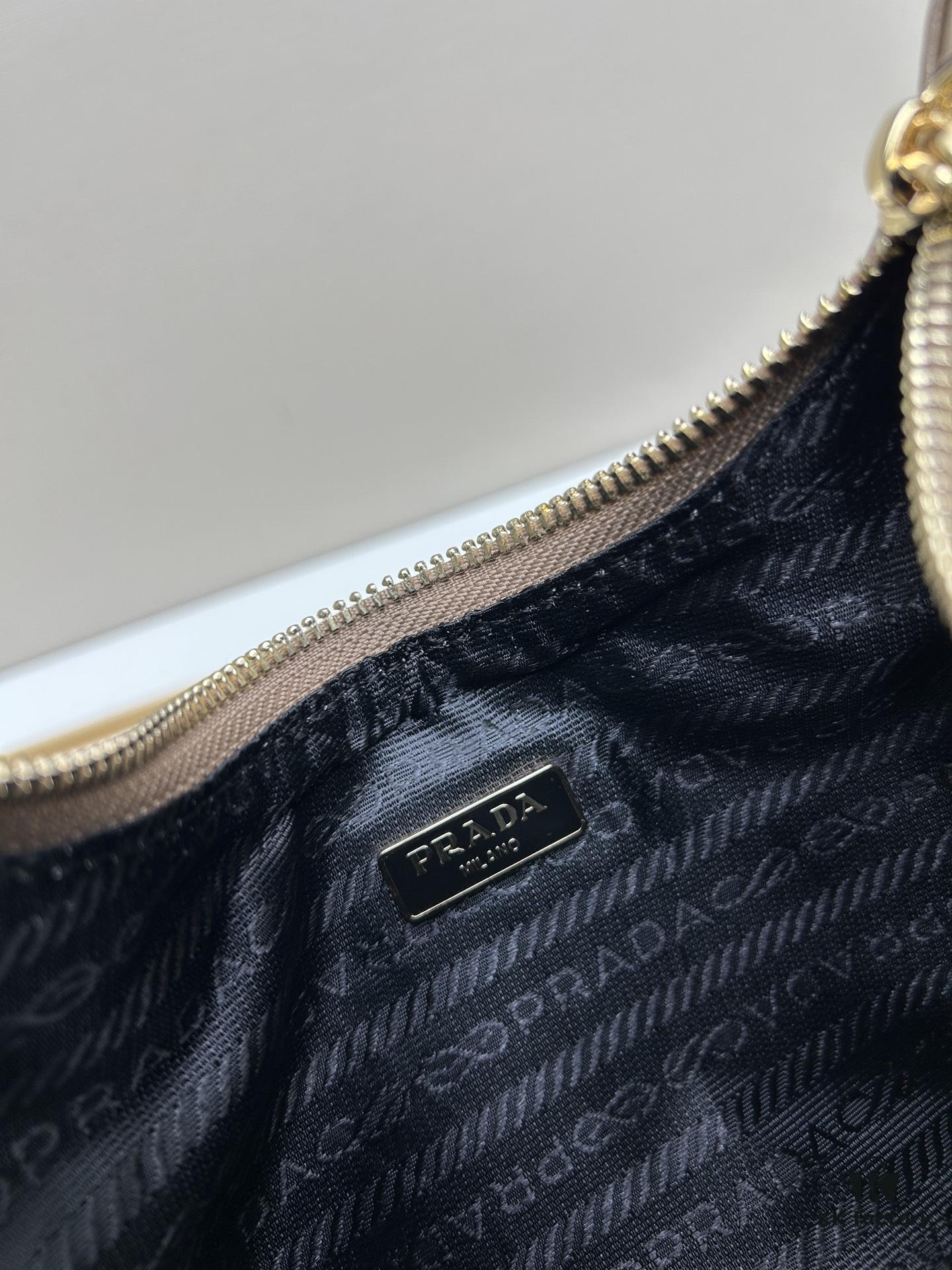 6930be7c6e68136f4d9aeda2 PRADA Re-Edition NaplaK Women's Shoulder or Crossbody Bag in Enamel-Finished Calfskin with Box 🎁