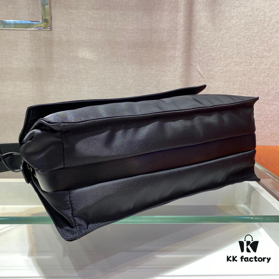 6930bed26e68136f4d9aee26 Prada New Arrival Upgrade Vintage-style Crossbody Bag Unisex 30*12*20cm
