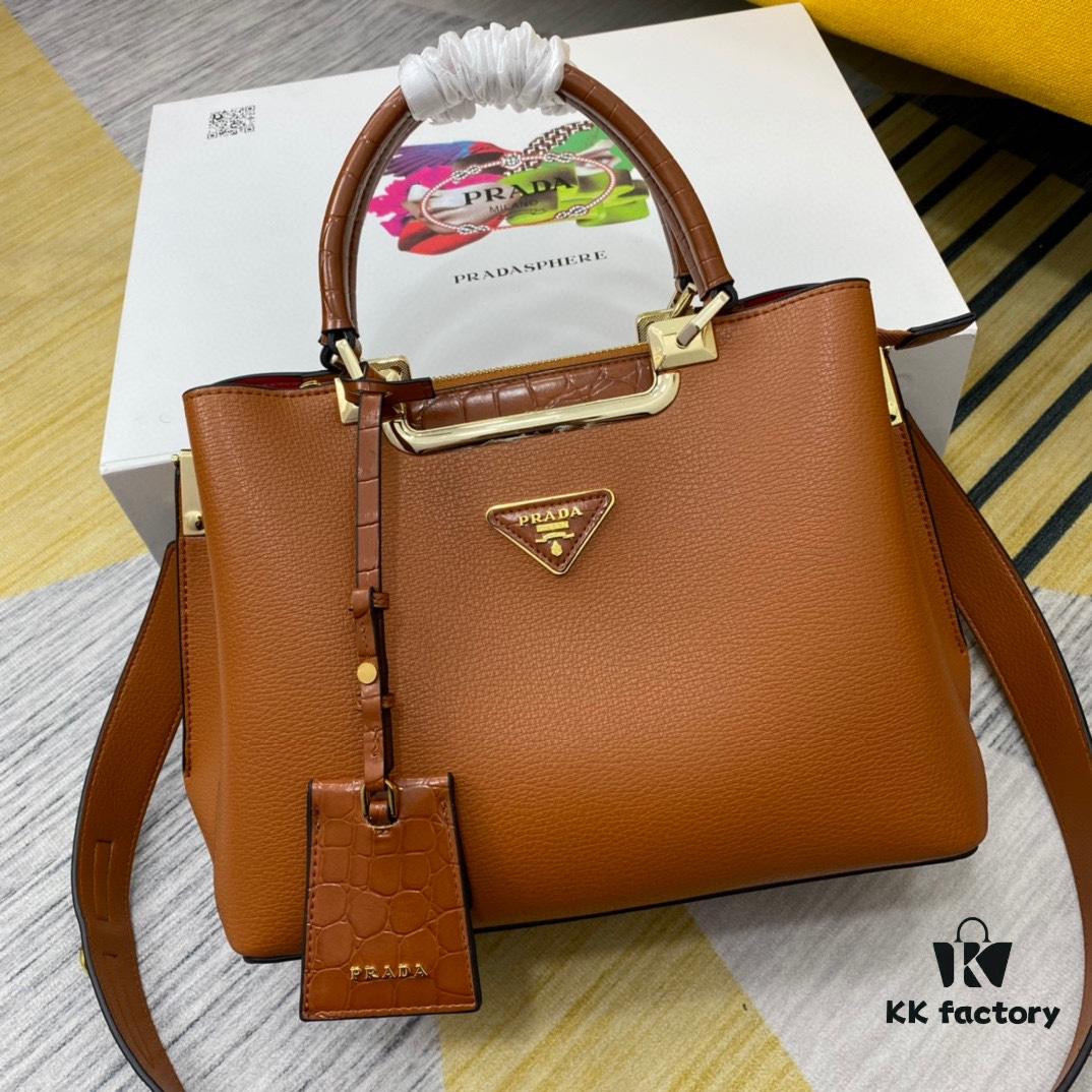 6930bedd6e68136f4d9aee3a 2020 New Arrival PRADA Handbag Model 66152 Size 30*22*14