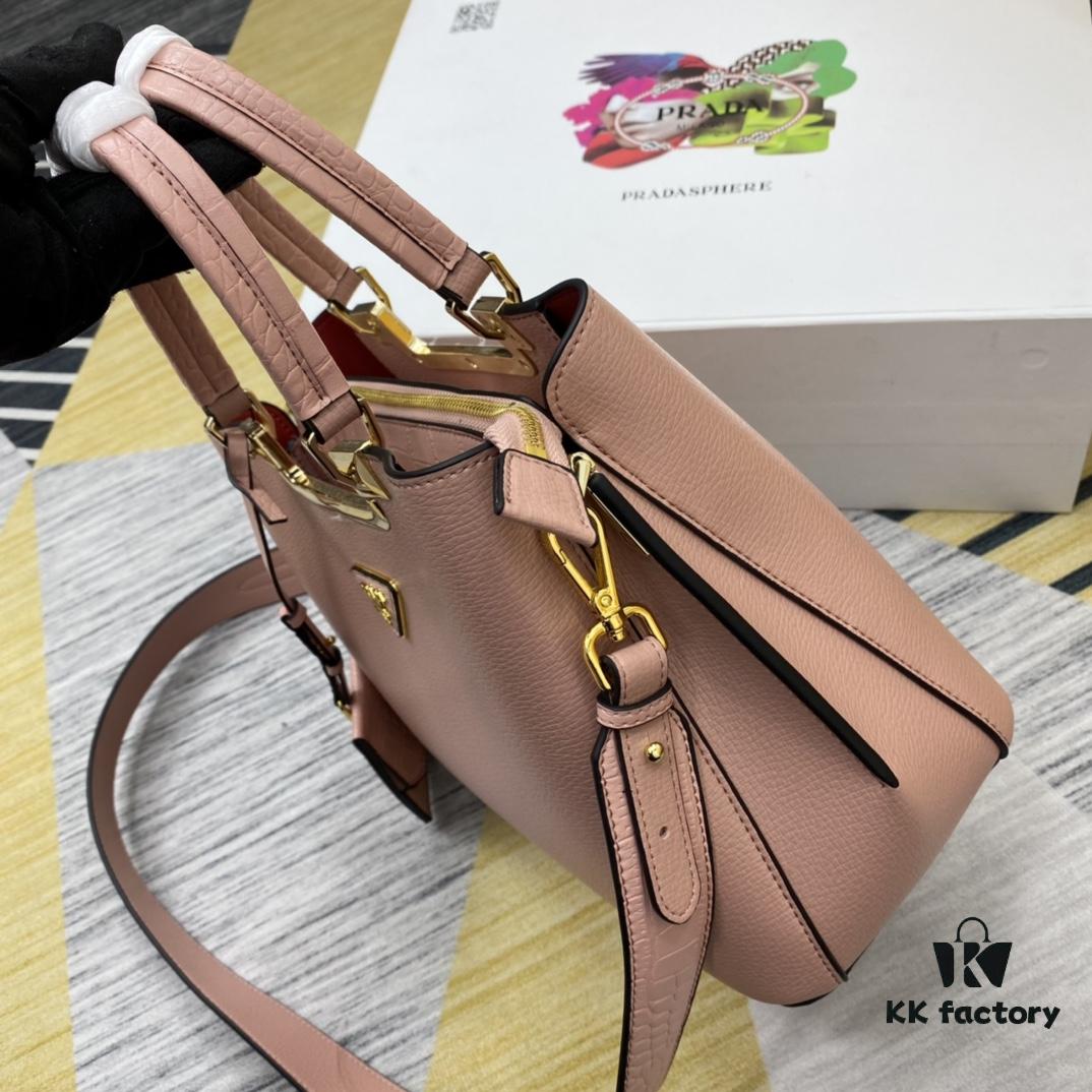 6930bef46e68136f4d9aee68 2020 New Arrival PRADA Handbag Model 66152 Size 30*22*14
