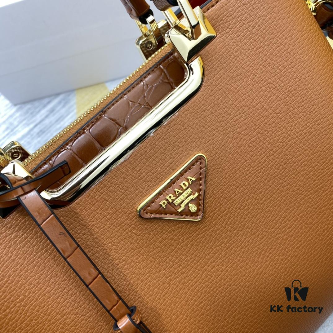 6930beff6e68136f4d9aee7b 2020 New Arrival PRADA Style 66152 Genuine Calfskin with Shiny Crocodile Texture Large Capacity Handbag