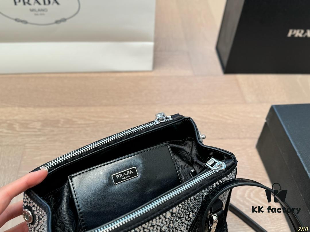 6930bf0e6e68136f4d9aee93 Box Set Prada Full Diamond Bag Super Satisfying High Aesthetics Must-Have for Collectors