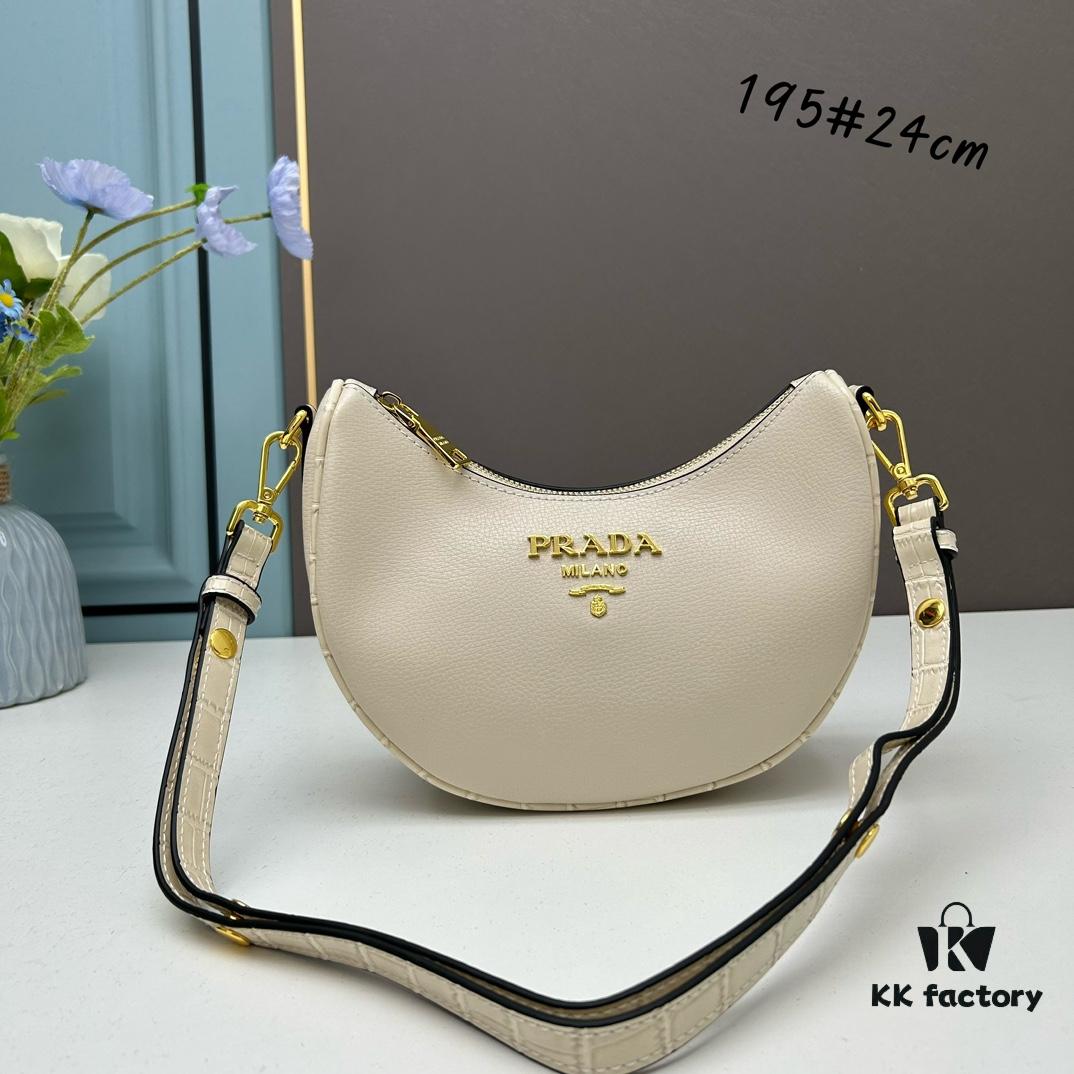 Prada Moon / Crescent Bag - Fashionable Black Horse