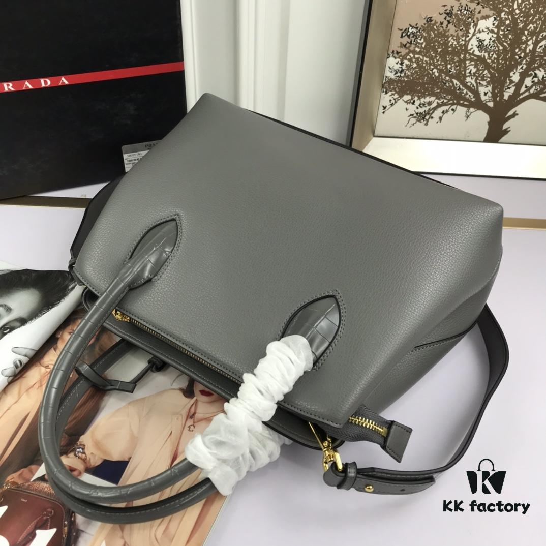 6930bfda6e68136f4d9aefe1 2020 New Arrival Prada-Style Handbag, Model 66153, Premium Calfskin with Glossy Crocodile Texture, Spacious Design with Interior Compartment