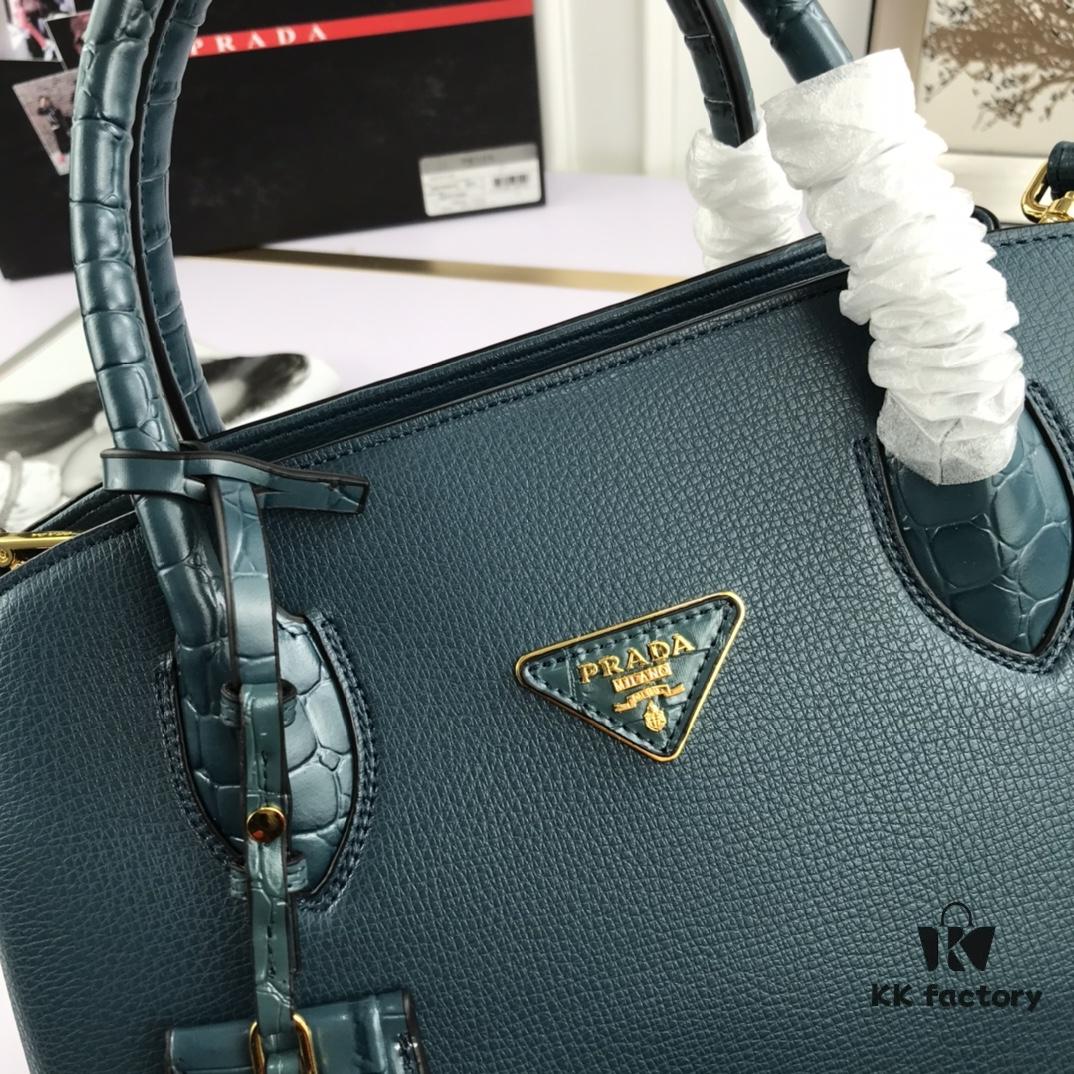 6930bfe86e68136f4d9aeffb New Arrival☀Hot 2020 New Prada Handbag🔥💗 Model: 66153 Size: 30*24*14