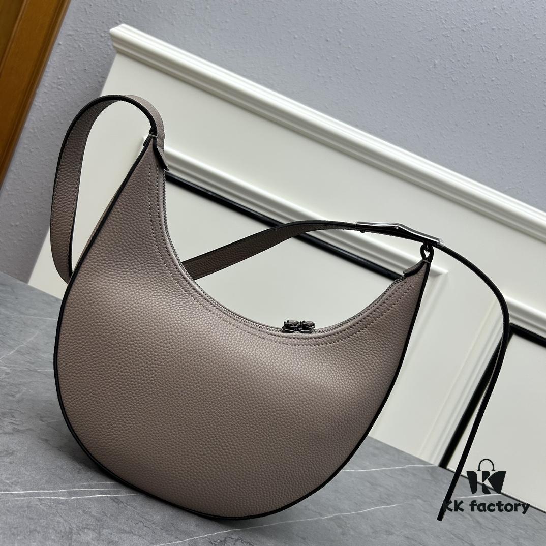 6930c0206e68136f4d9af05b PRADA New Arrival French Elegance Winter Casual Handbag