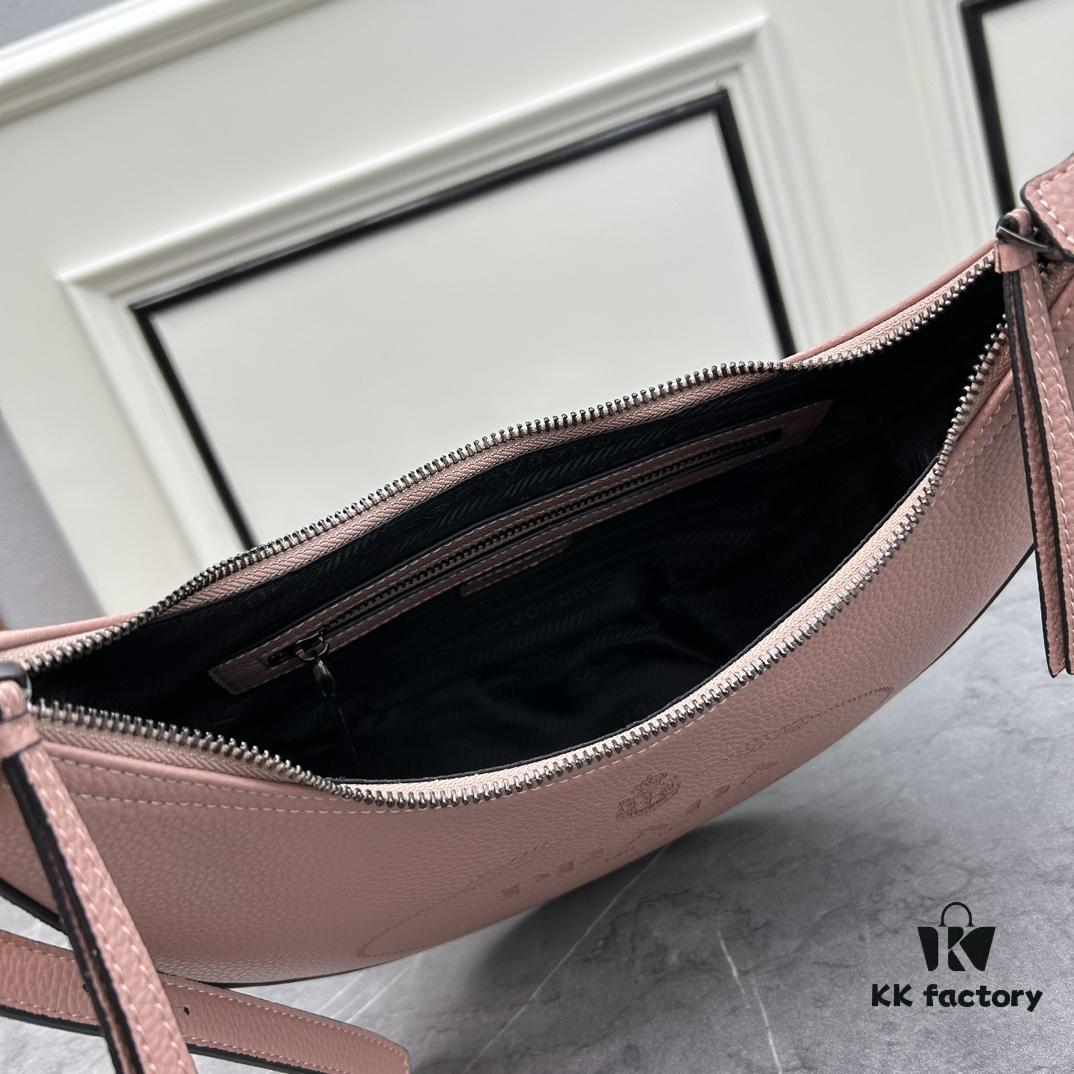 PRADA New Arrival French Elegance Winter Casual Handbag - Stylish and Versatile Design