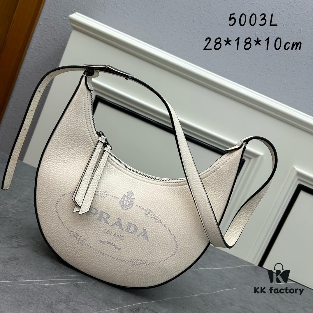 6930c02b6e68136f4d9af071 PRADA New Arrival French Elegance Winter Casual Style Unique and Stylish Handbag