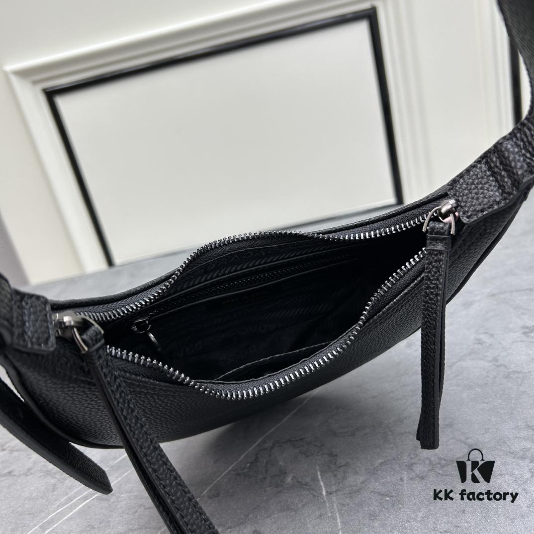6930c03f6e68136f4d9af091 Prada PRADA New Arrival Launch