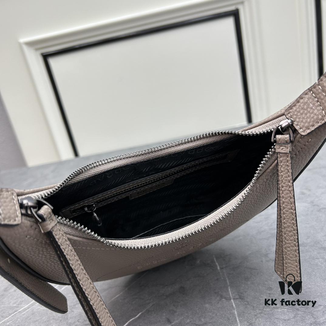 6930c0496e68136f4d9af0a5 PRADA New Arrival French Elegance Winter Casual Handbag - Small Size 5003S