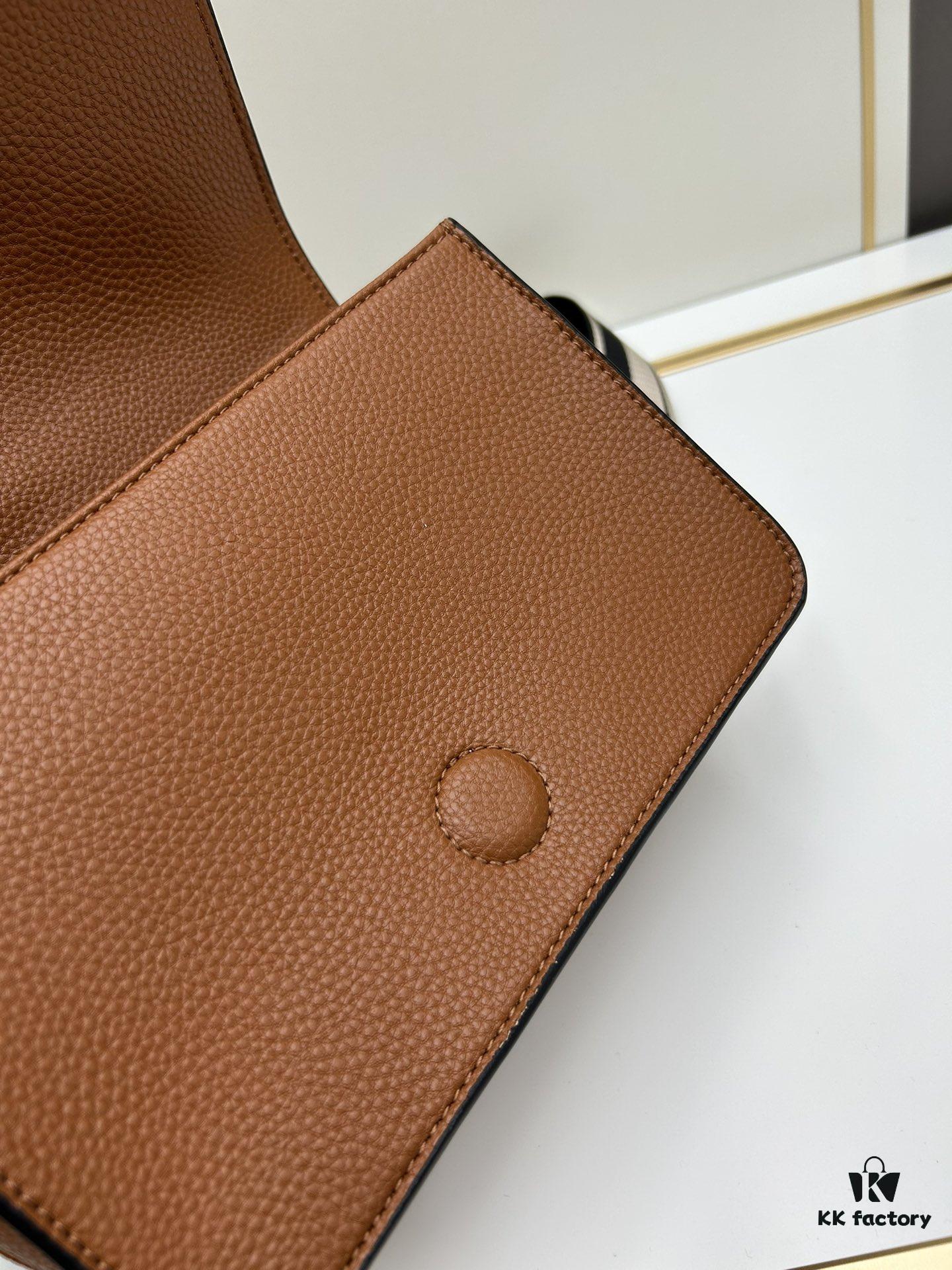 6930c0826e68136f4d9af10d PRADA - Bestselling Flap Bag with Letter-Print Wide Fabric Strap
