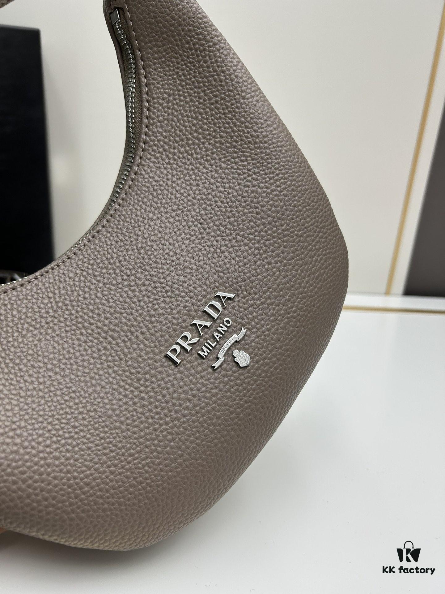6930c0976e68136f4d9af132 PRADA Underarm Bag - French Elegance, Stylish and Versatile