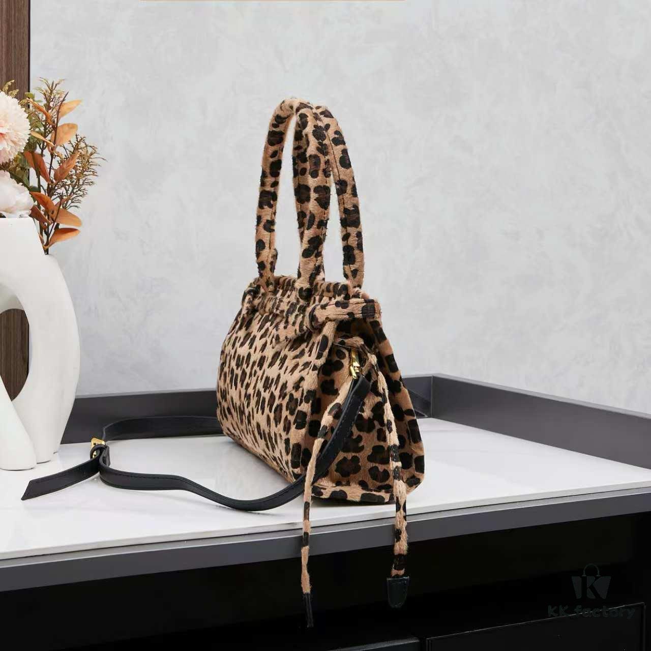 6930c0ca6e68136f4d9af17f Prada Holidays ✨ This year's Holiday collection is absolutely stunning! The new leopard-print horsehair material on the best-selling bag design embodies wild elegance. The classic lamb wool and black velvet styles are must-have pieces for the holiday season.