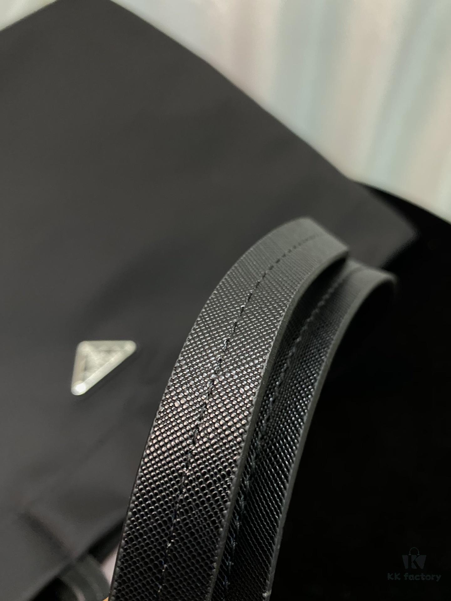 6930c0d76e68136f4d9af196 Prada Shopping Tote