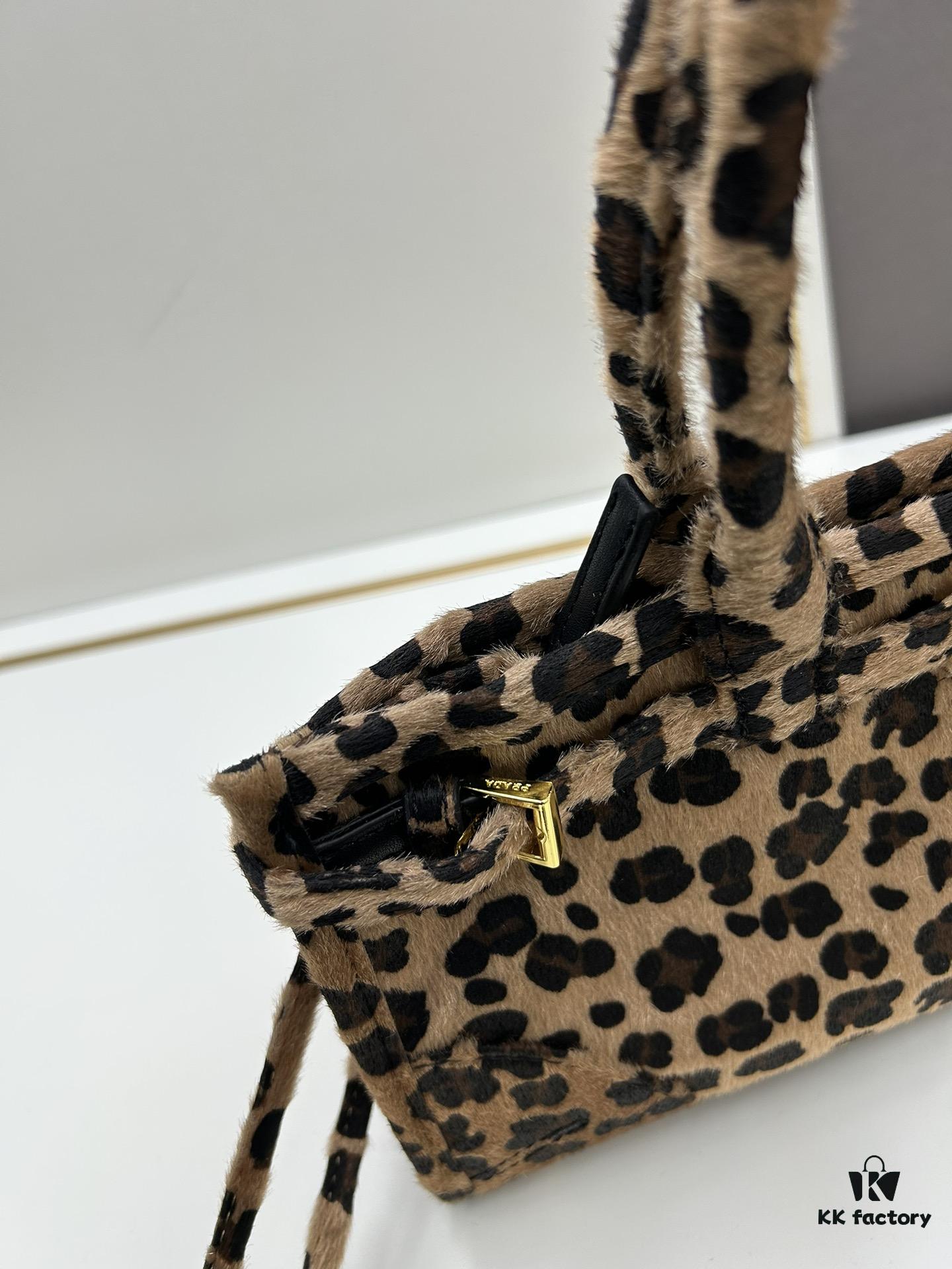 6930c1046e68136f4d9af1e1 Prada Holidays ✨ This year's Holiday collection is absolutely stunning! The new leopard-print pony hair material on the best-selling bag design represents a wild, bold expression. The lambswool and black velvet classic style is also a must-have essential for the end-of-year holiday season.