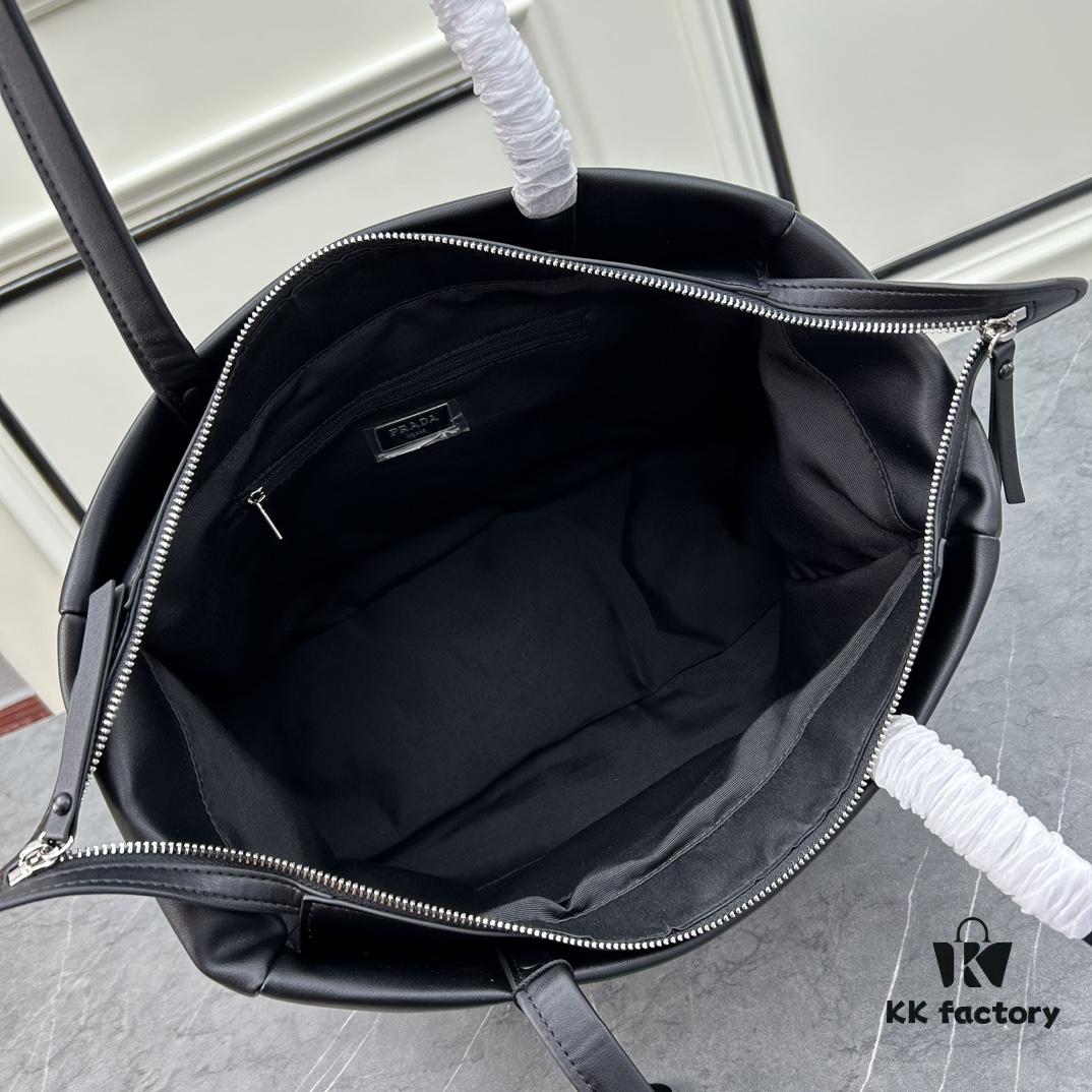 6930c12d6e68136f4d9af226 High-Quality Prada Latest Tote Bag