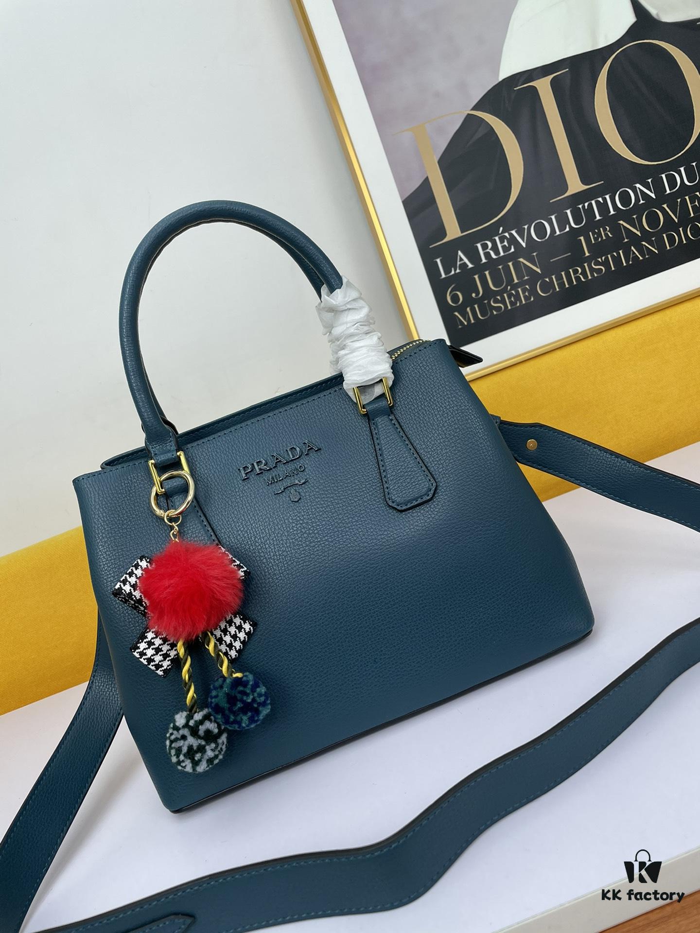 New Arrival 340🔥 Original High Quality🔥 Prada 2020 Mouse Year Edition [Rose] (Free Doll Keychain with Purchase) – Classic and Timeless Design, Best-Selling Minimalist Style Made from Genuine Fine Grain Calfskin, Light Gold Hardware, Soft Rounded Shape with Wide Shoulder Strap, Exquisite Craftsmanship, Elegant Texture – Model No.: 5005#, Size: 30*22*13cm