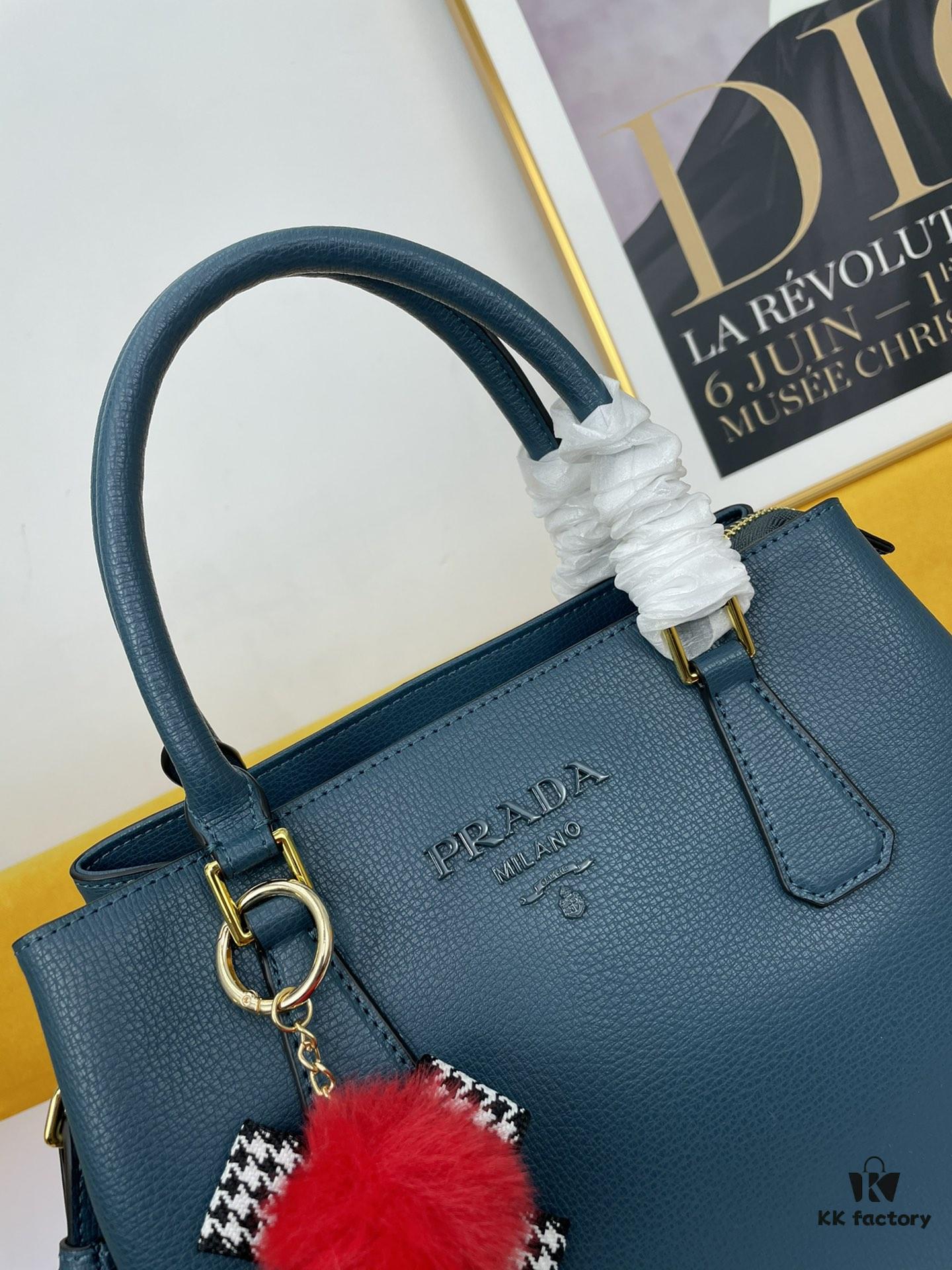 New Arrival 340🔥 Original High Quality🔥 Prada 2020 Mouse Year Edition [Rose] (Free Doll Keychain with Purchase) – Classic and Timeless Design, Best-Selling Minimalist Style Made from Genuine Fine Grain Calfskin, Light Gold Hardware, Soft Rounded Shape with Wide Shoulder Strap, Exquisite Craftsmanship, Elegant Texture – Model No.: 5005#, Size: 30*22*13cm