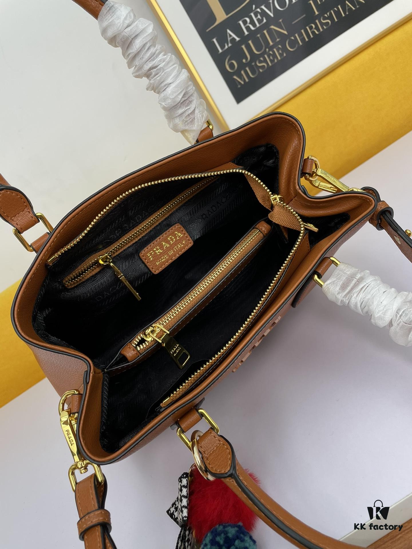 6930c1466e68136f4d9af24b New Arrival 340🔥 Original High-Quality Prada 2020 Mouse Year Edition 🐭 Elegant Minimalist Bestseller in Fine Grain Calfskin with Light Gold Hardware
