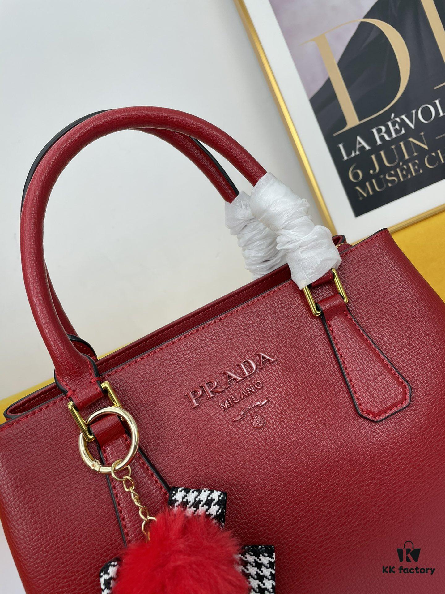 6930c1566e68136f4d9af25f New Arrival 340🔥 Original High-Quality Prada 2020 Mouse Year Edition 🐭 Timeless Classic Design, Bestselling Minimalist Style, Fine Grain Calfskin Leather, Light Gold Hardware