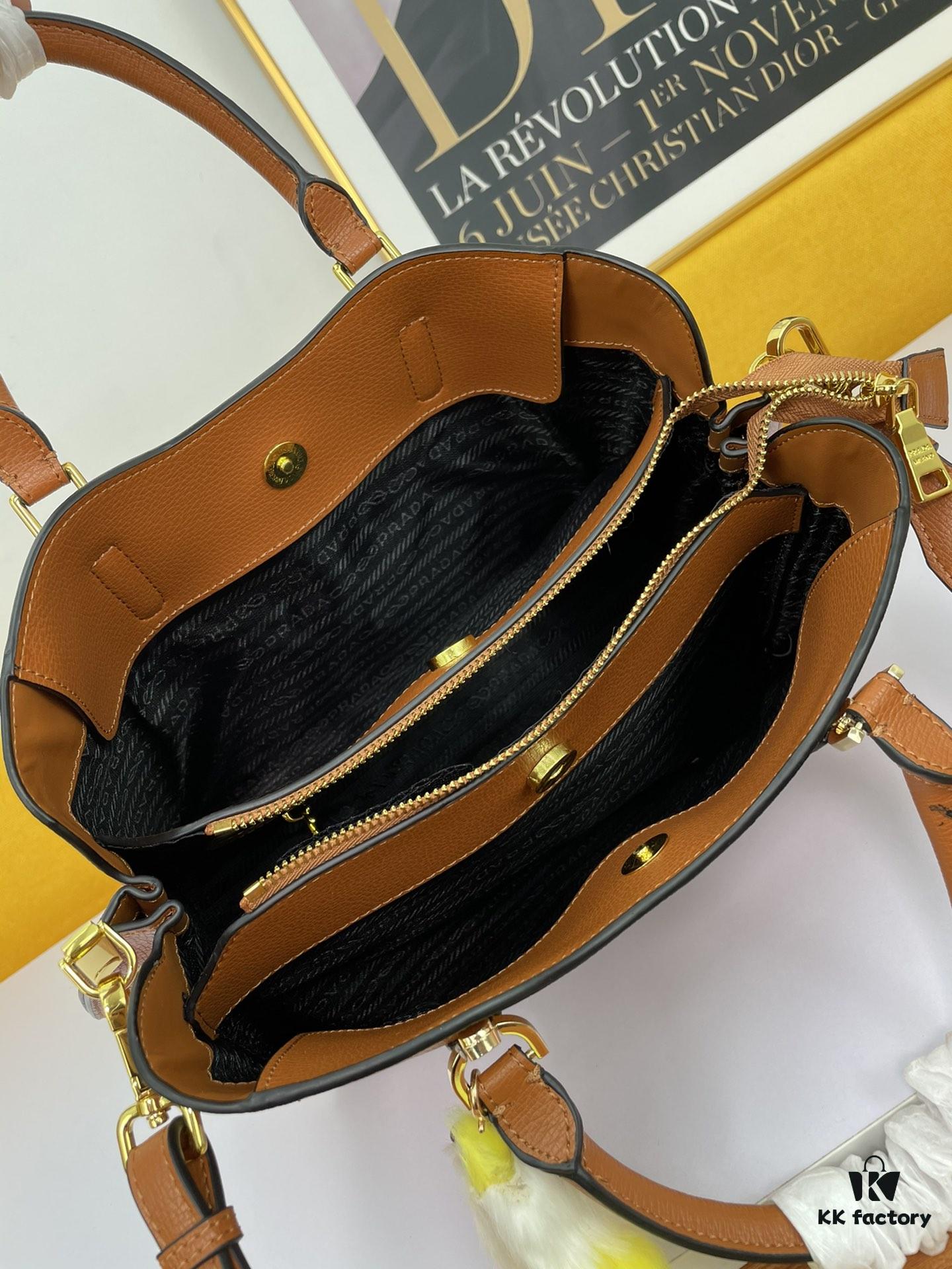 6930c1706e68136f4d9af289 New Prada 5002 (2020 Bestseller) – The Ultimate Versatile Statement Piece, Timeless Design, Perfect Embossed Lychee Texture, Handheld or Crossbody, Essential for Every Season
