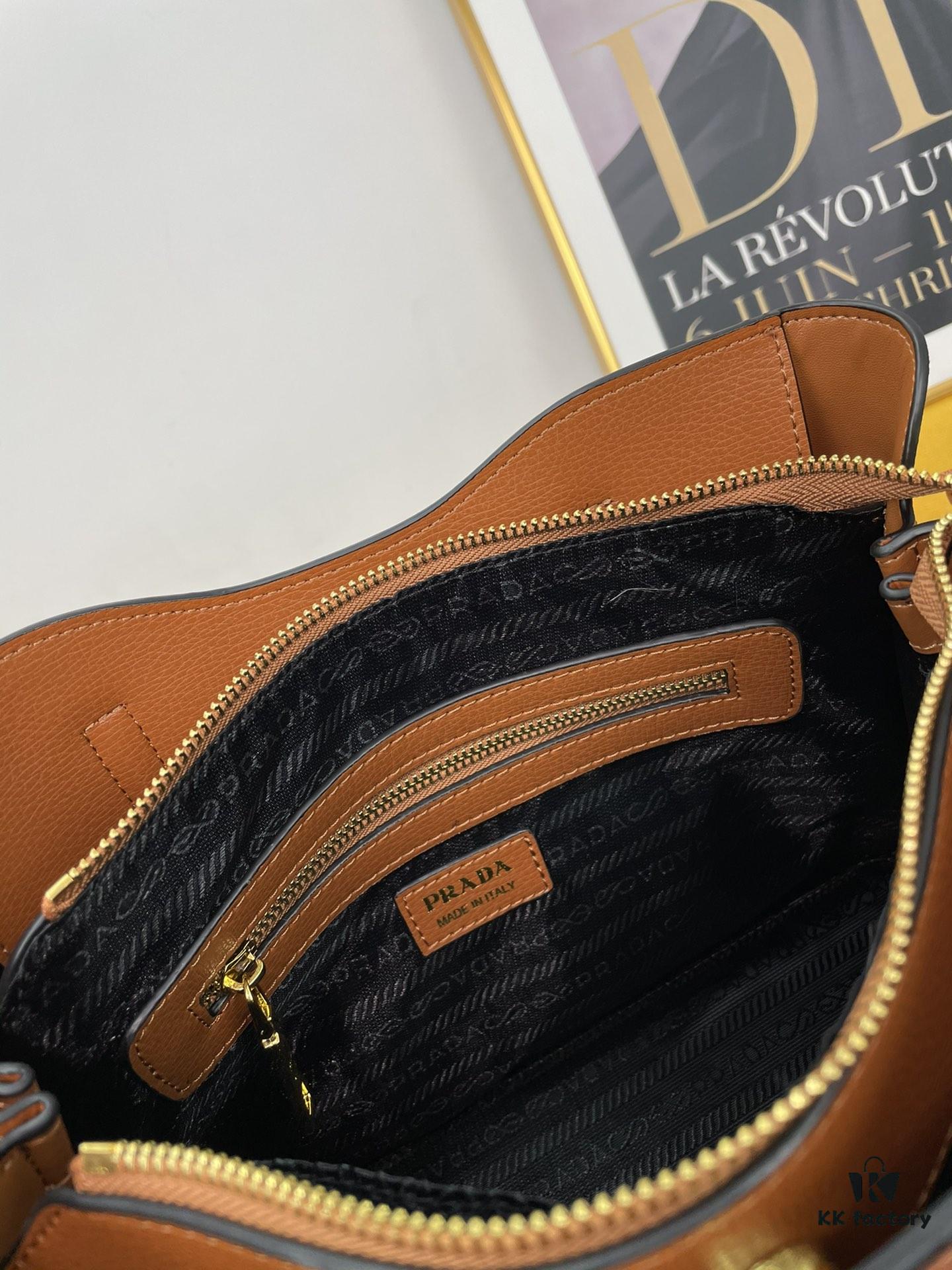 6930c1716e68136f4d9af28a New Prada 5002 (2020 Bestseller) – The Ultimate Versatile Statement Piece, Timeless Design, Perfect Embossed Lychee Texture, Handheld or Crossbody, Essential for Every Season
