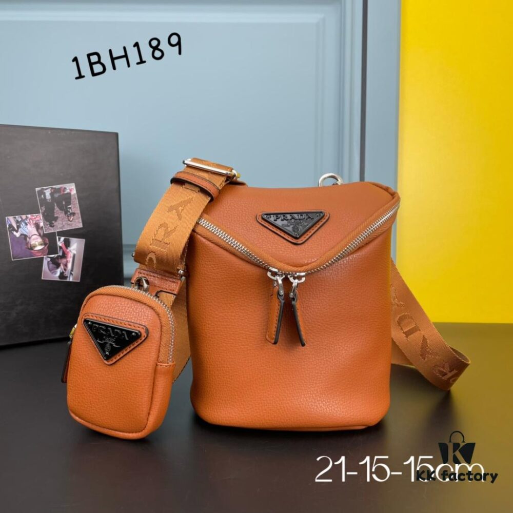 6930c2036e68136f4d9af343 PRADA New Arrival (Tri-combination Full Leather Style) Shoulder Bag