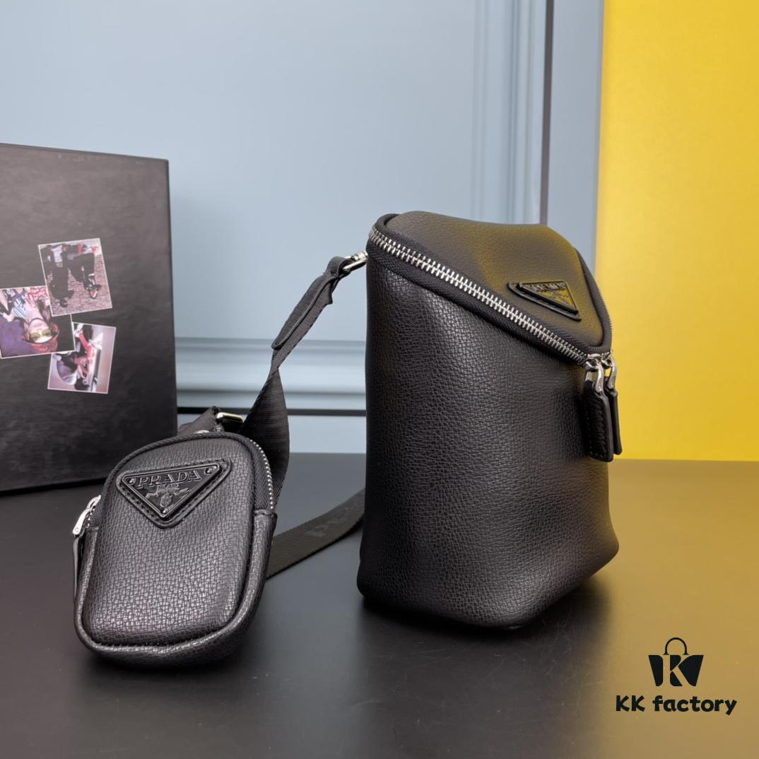 6930c2096e68136f4d9af34c PRADA New Arrival Counter Model (Triple-Layer Full Leather) Shoulder Bag