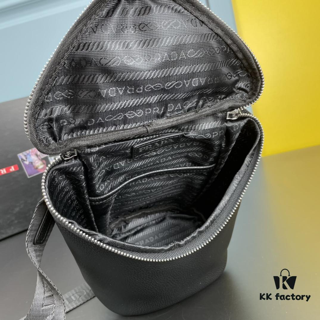 6930c20f6e68136f4d9af351 PRADA New Arrival Counter Model (Triple-Layer Full Leather) Shoulder Bag