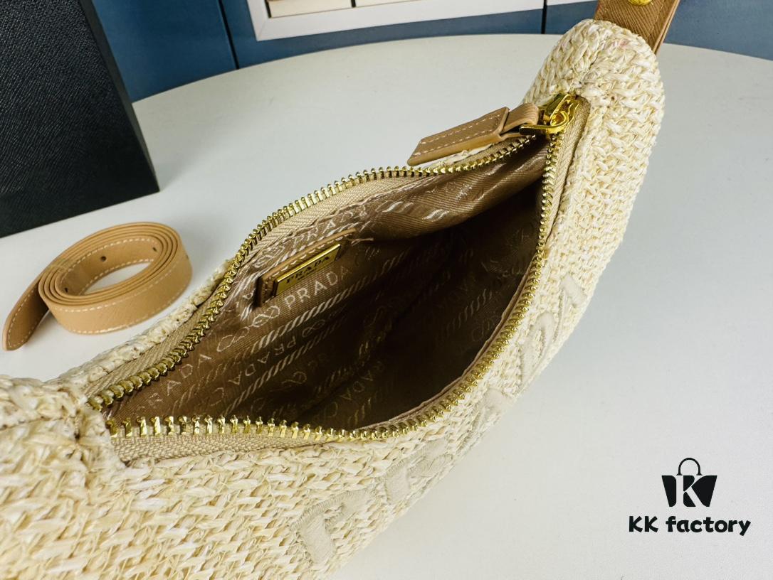 6930c2956e68136f4d9af3dd Prada Straw Hobo Bag with Box