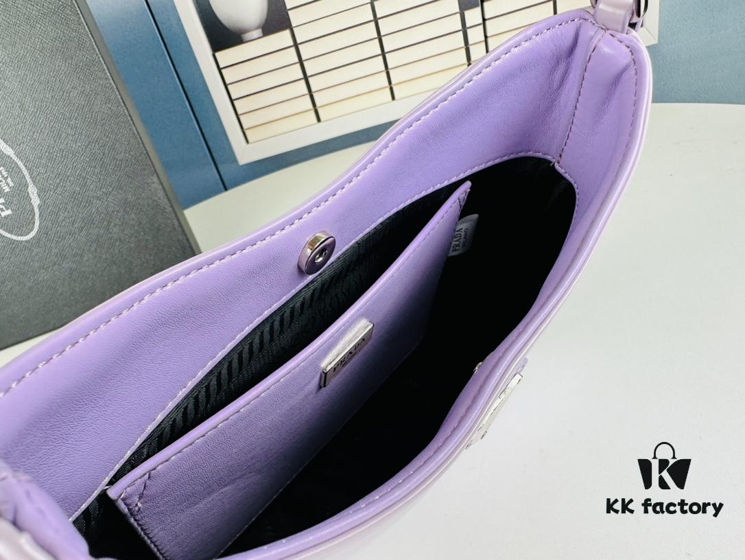 6930c2c66e68136f4d9af442 PRADA 2021 Spring/Summer Hobo Handbag, Calfskin Leather, Original Factory Custom Material