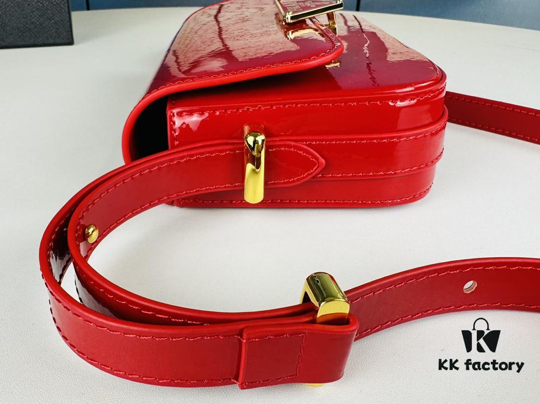 6930c2db6e68136f4d9af471 PRADA New Soft Calf Leather Tote Bag | Patent Leather Finish with Box | Size 21.5x13x5