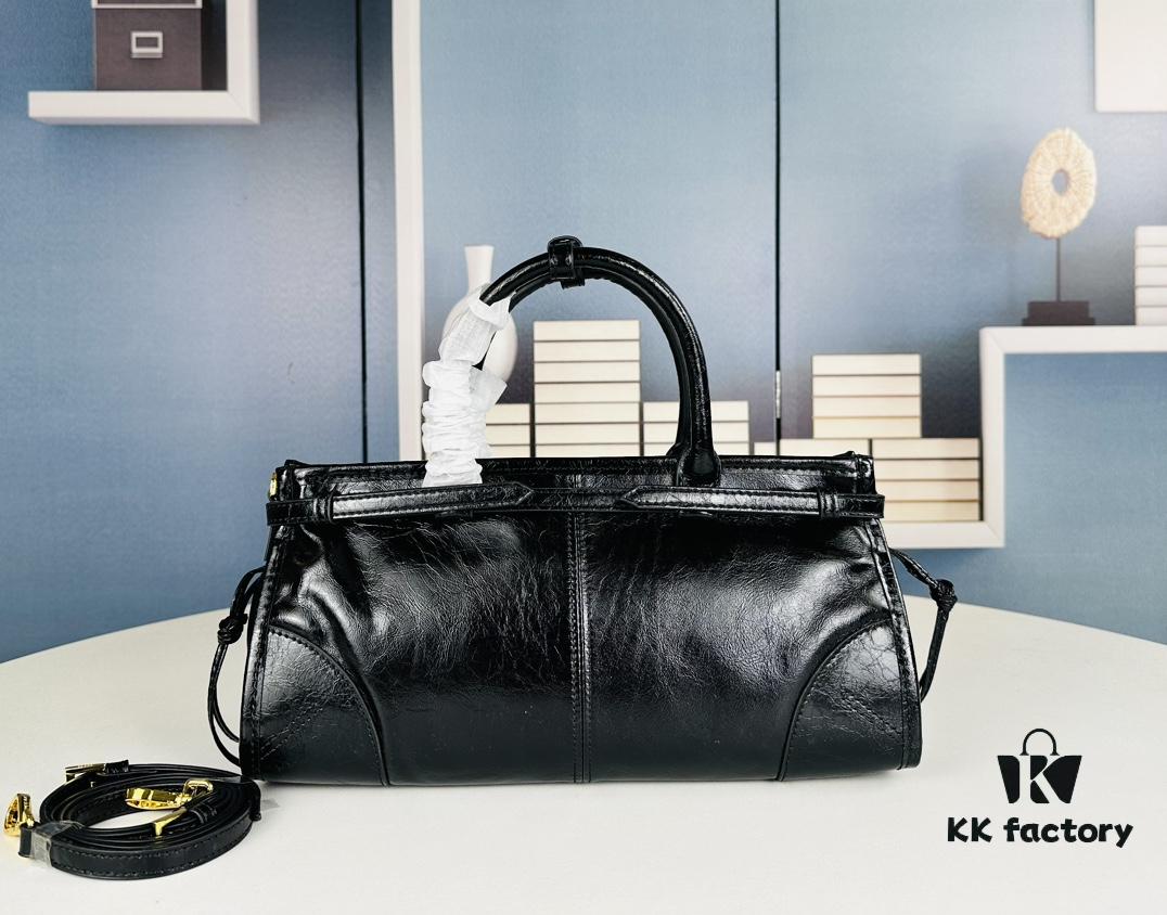 6930c2f16e68136f4d9af49d PRADA New Arrival Vintage Style Black Wax Leather Tote Bag